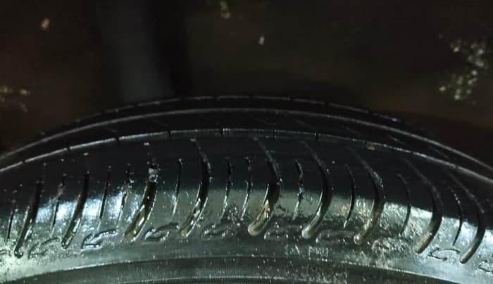 2022 Maruti S PRESSO VXI S-CNG, CNG, Manual, 27,008 km, Right Rear Tyre Tread
