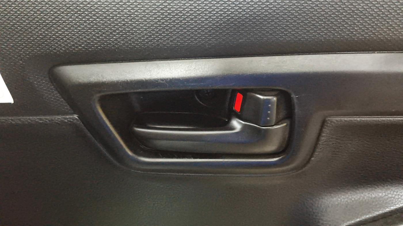 2022 Maruti S PRESSO VXI S-CNG, CNG, Manual, 27,008 km, Driver Side Door Panels Control