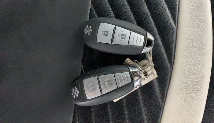 2018 Maruti Baleno ZETA CVT PETROL 1.2, CNG, Automatic, 67,798 km, Key Close Up