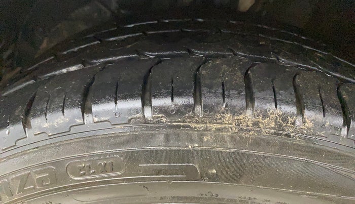 2018 Maruti Baleno ZETA CVT PETROL 1.2, CNG, Automatic, 67,798 km, Left Front Tyre Tread