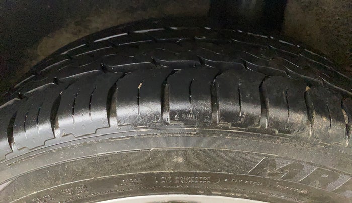 2018 Maruti Baleno ZETA CVT PETROL 1.2, CNG, Automatic, 67,798 km, Left Rear Tyre Tread