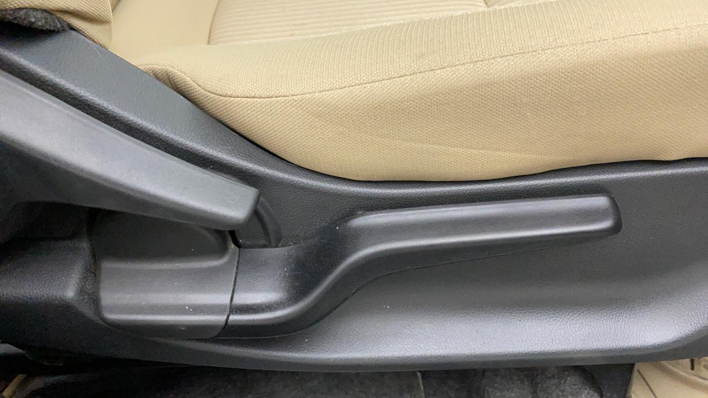 2018 Honda Amaze 1.5 VXMT I DTEC, Diesel, Manual, 14,821 km, Driver Side Adjustment Panel