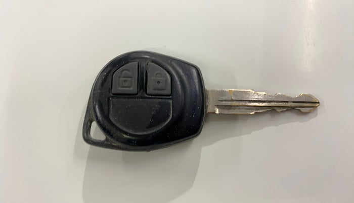 2015 Maruti Wagon R 1.0 VXI, Petrol, Manual, 72,884 km, Key Close Up