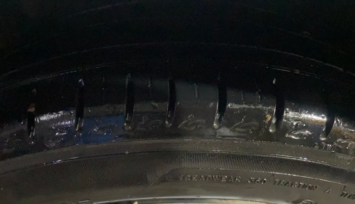 2023 Hyundai GRAND I10 NIOS SPORTZ 1.2 KAPPA VTVT, Petrol, Manual, 13,260 km, Left Front Tyre Tread