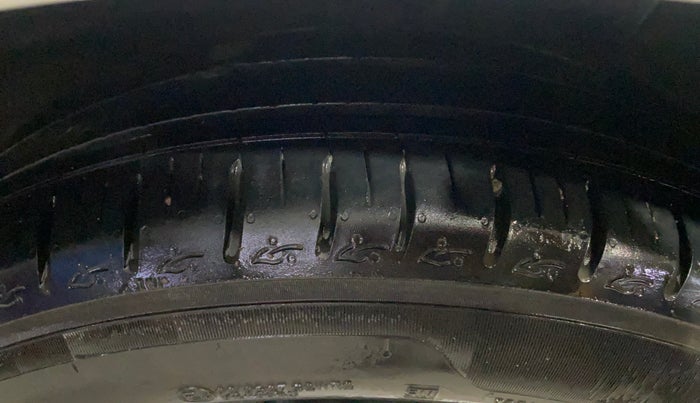 2023 Hyundai GRAND I10 NIOS SPORTZ 1.2 KAPPA VTVT, Petrol, Manual, 13,260 km, Left Rear Tyre Tread