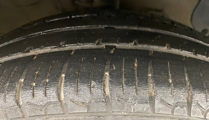 2018 Hyundai NEW SANTRO ASTA 1.1 MT, Petrol, Manual, 53,605 km, Right Front Tyre Tread