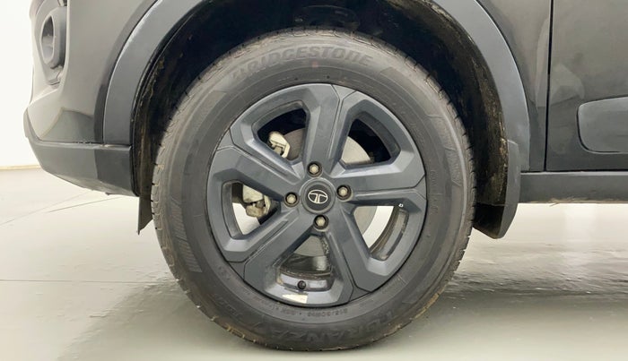 2022 Tata NEXON XZ PLUS (HS) PETROL DARK EDITION, Petrol, Manual, 7,184 km, Left Front Wheel