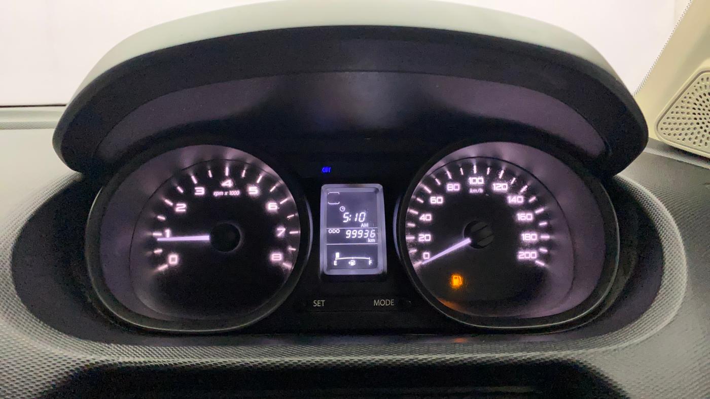 2016 Tata Tiago XT PETROL, Petrol, Manual, 99,935 km, Odometer Image