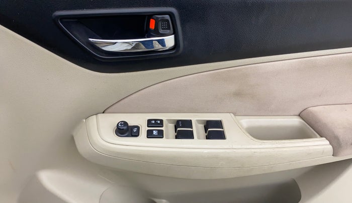 2022 Maruti Dzire VXI AMT, Petrol, Automatic, 44,306 km, Driver Side Door Panels Control
