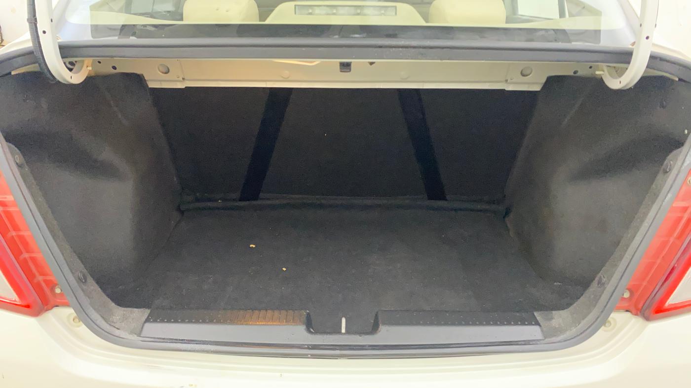 2022 Maruti Dzire VXI AMT, Petrol, Automatic, 44,306 km, Boot Inside