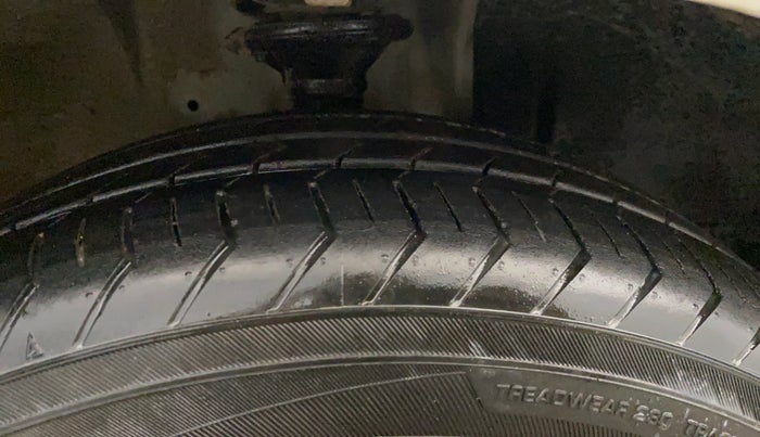 2023 Maruti Celerio ZXI PLUS, Petrol, Manual, 29,233 km, Right Front Tyre Tread