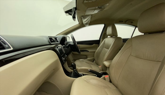 2017 Maruti Ciaz ALPHA  AT 1.4  PETROL, Petrol, Automatic, 85,691 km, Right Side Front Door Cabin