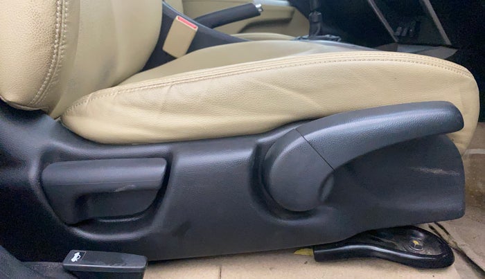 2016 Honda City 1.5L I-VTEC VX, Petrol, Manual, 66,154 km, Driver Side Adjustment Panel