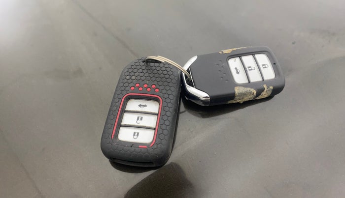 2016 Honda City 1.5L I-VTEC VX, Petrol, Manual, 66,154 km, Key Close Up