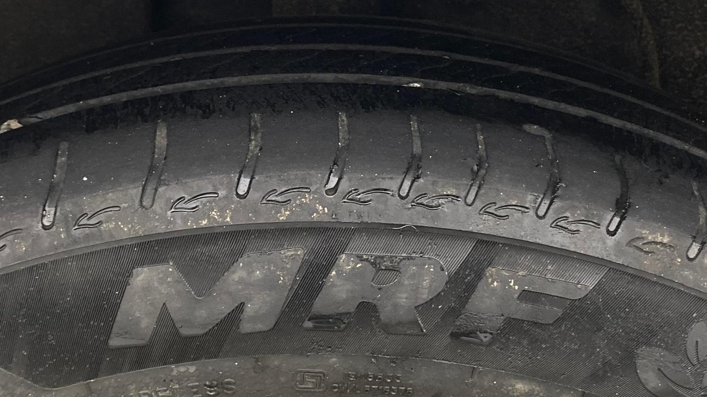 2021 Tata ALTROZ XT DIESEL, Diesel, Manual, 77,344 km, Right Rear Tyre Tread