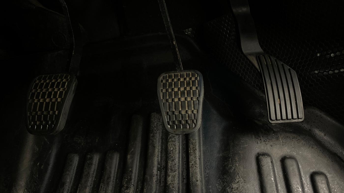 2021 Tata ALTROZ XT DIESEL, Diesel, Manual, 77,344 km, Pedals