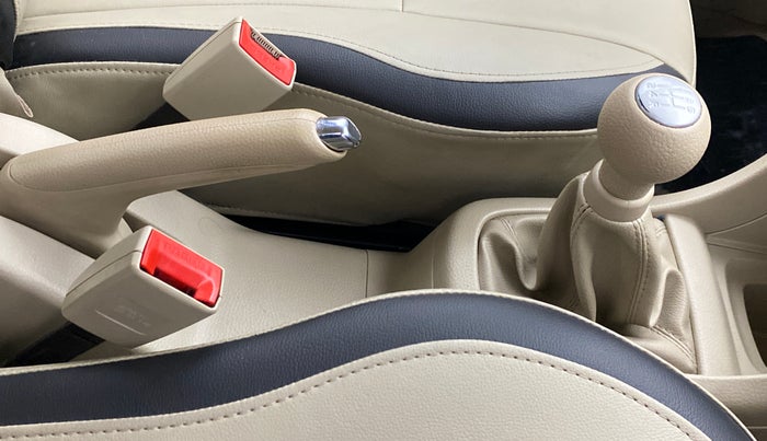 2014 Maruti Swift Dzire VXI, Petrol, Manual, 41,206 km, Gear Lever