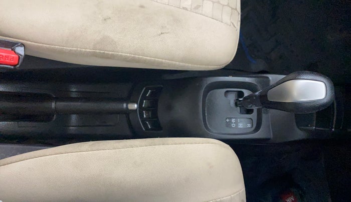 2017 Maruti Wagon R 1.0 VXI AMT, Petrol, Automatic, 38,386 km, Gear Lever