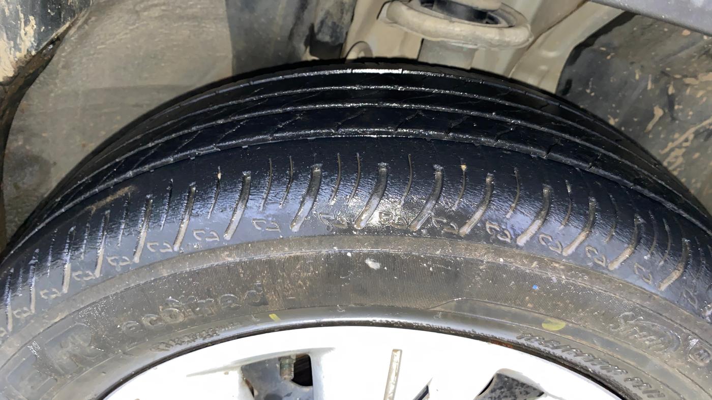 2021 Renault Kiger RXL AMT, Petrol, Automatic, 38,269 km, Right Front Tyre Tread