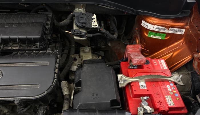 2022 Tata PUNCH CREATIVE AMT 1.2 RTN DUAL TONE, Petrol, Automatic, 20,806 km, Engine View - Left