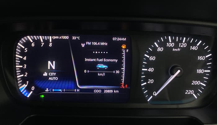2022 Tata PUNCH CREATIVE AMT 1.2 RTN DUAL TONE, Petrol, Automatic, 20,806 km, Odometer Image