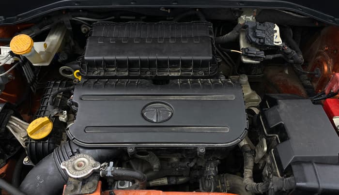 2022 Tata PUNCH CREATIVE AMT 1.2 RTN DUAL TONE, Petrol, Automatic, 20,806 km, Engine View