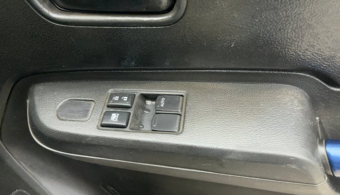 2022 Maruti IGNIS SIGMA 1.2, Petrol, Manual, 31,088 km, Driver Side Door Panels Control