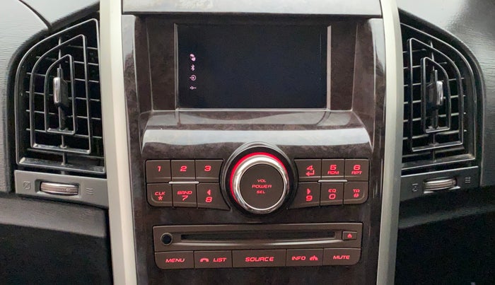 2015 Mahindra XUV500 W6, Diesel, Manual, 59,225 km, Infotainment system - Music system not functional