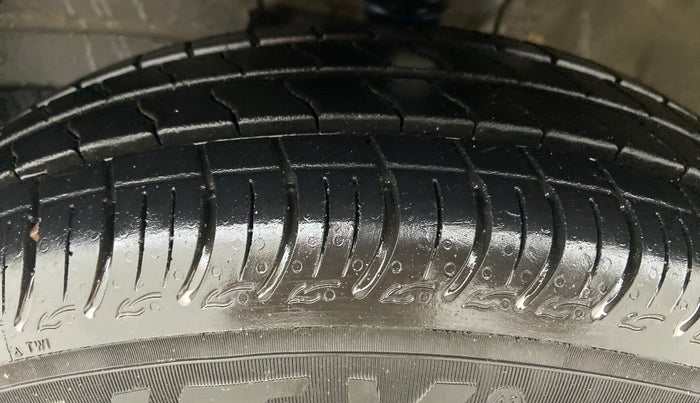2021 Maruti S PRESSO VXI PLUS, Petrol, Manual, 3,626 km, Left Front Tyre Tread