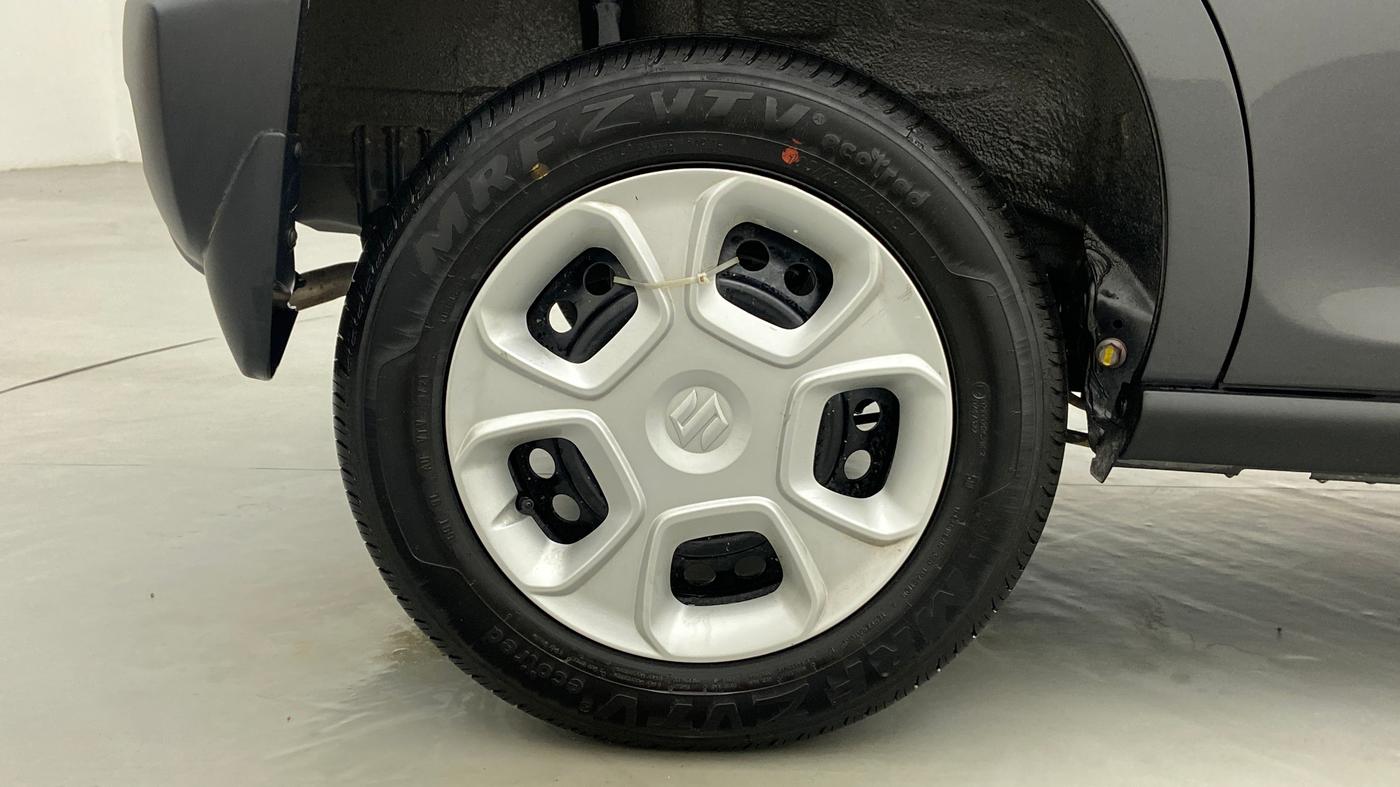 2021 Maruti S PRESSO VXI PLUS, Petrol, Manual, 3,626 km, Right Rear Wheel