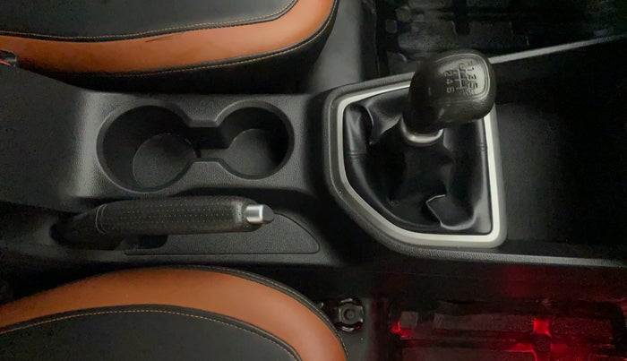 2018 Hyundai Creta E PLUS 1.6 PETROL, Petrol, Manual, 28,872 km, Gear Lever