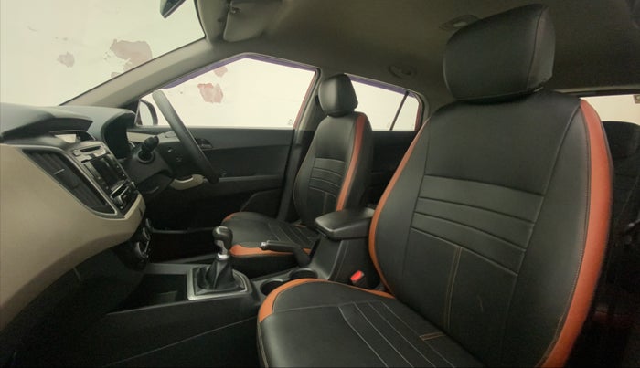 2018 Hyundai Creta E PLUS 1.6 PETROL, Petrol, Manual, 28,872 km, Right Side Front Door Cabin