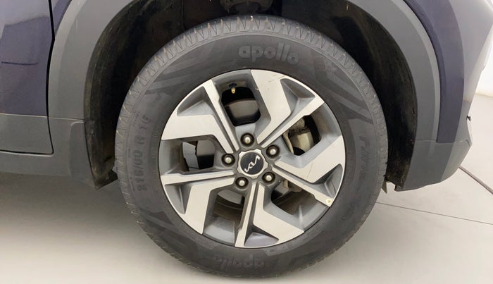 2022 KIA SONET HTX 1.5, Diesel, Manual, 25,062 km, Right Front Wheel