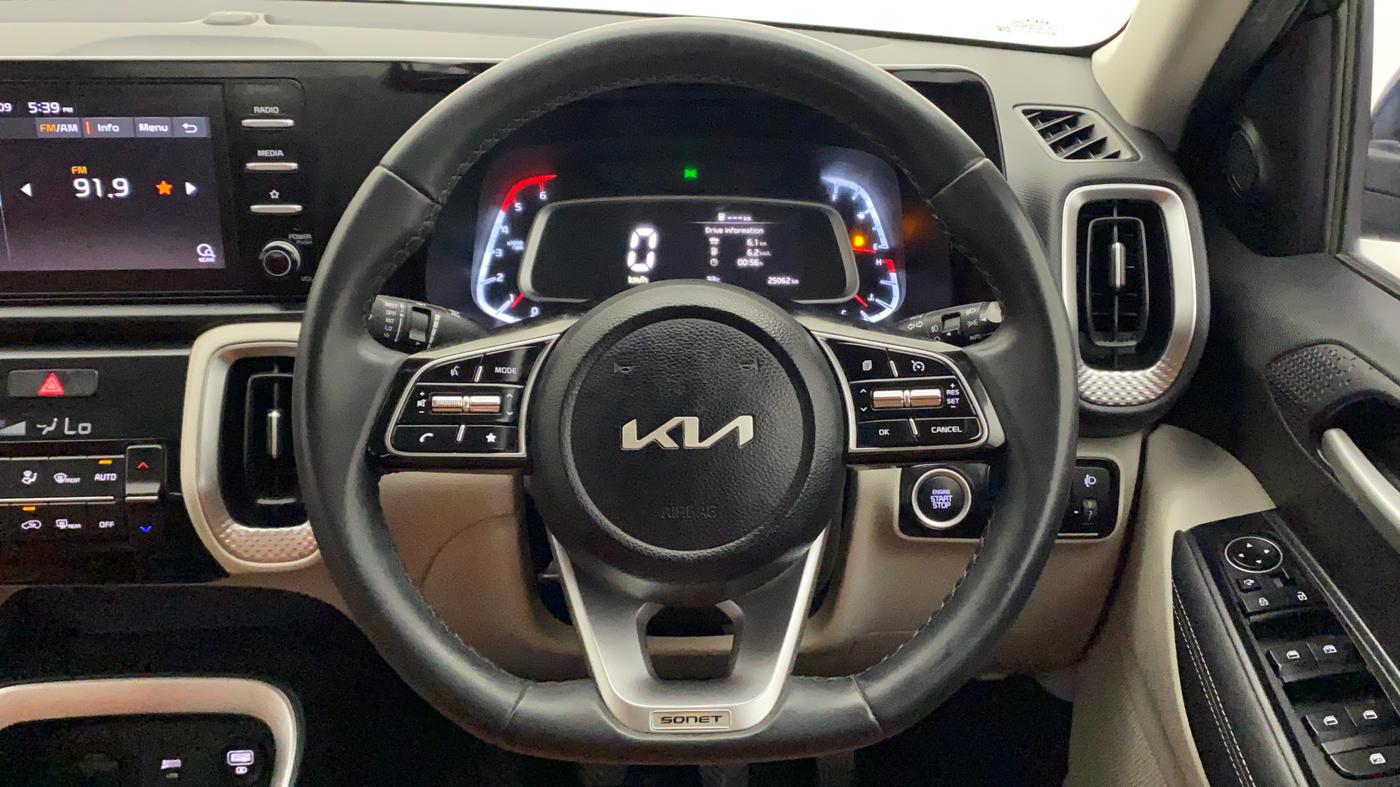 2022 KIA SONET HTX 1.5, Diesel, Manual, 25,062 km, Steering Wheel Close Up