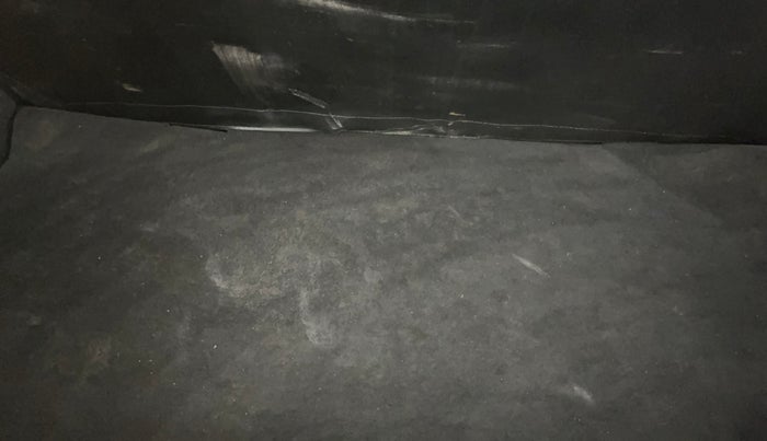 2017 Mahindra KUV 100 NXT K8 P 6 STR, Petrol, Manual, 54,683 km, Boot Inside