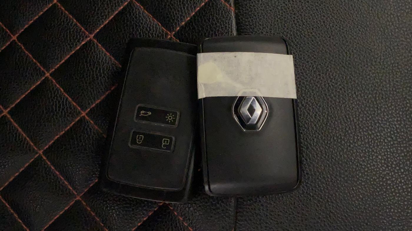 2023 Renault Kiger RXZ TURBO CVT, Petrol, Automatic, 94,104 km, Key Close Up