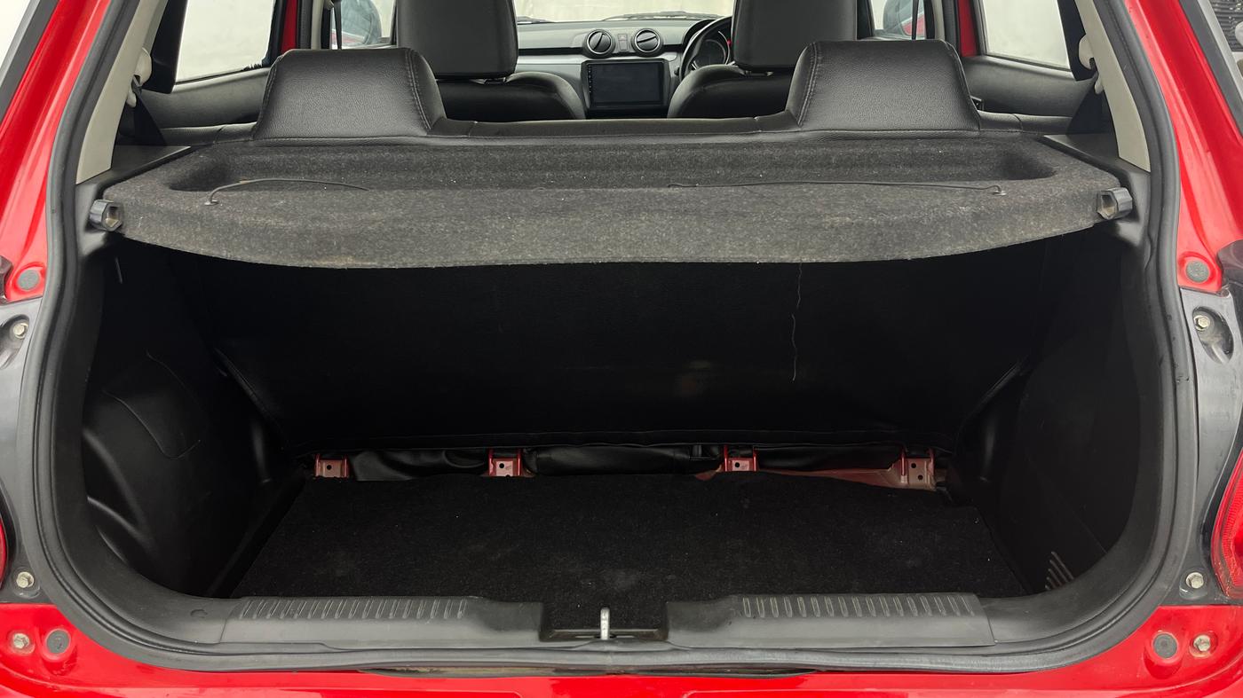 2018 Maruti Swift VXI, Petrol, Manual, 59,419 km, Boot Inside