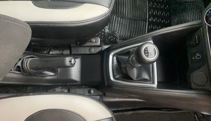 2021 Nissan Kicks XV 1.5, Petrol, Manual, 16,012 km, Gear Lever