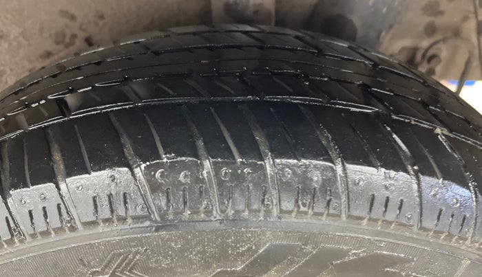 2014 Hyundai Grand i10 SPORTZ 1.2 KAPPA VTVT, Petrol, Manual, 87,418 km, Left Rear Tyre Tread