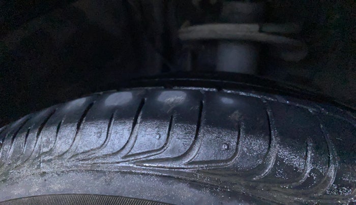 2018 Toyota YARIS J CVT, Petrol, Automatic, 75,891 km, Right Front Tyre Tread