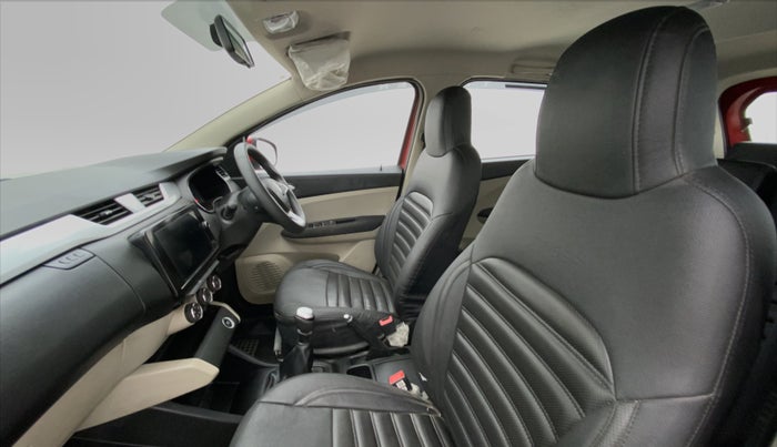 2021 Renault TRIBER 1.0 RXZ, Petrol, Manual, 18,132 km, Right Side Front Door Cabin