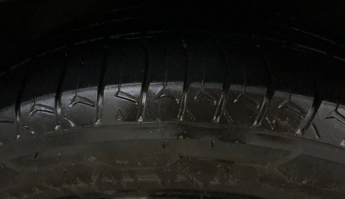 2018 Maruti Celerio X ZXI (O) AMT, Petrol, Automatic, 89,903 km, Right Front Tyre Tread