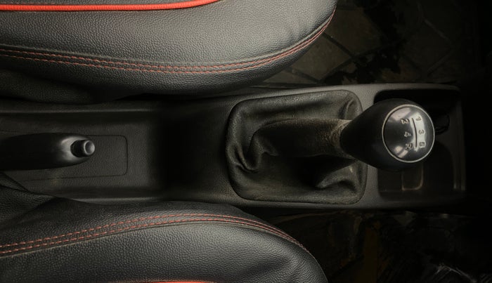 2013 Hyundai Eon D-LITE+, Petrol, Manual, 70,244 km, Gear Lever