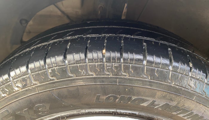 2018 Maruti Dzire VXI, Petrol, Manual, 61,603 km, Left Front Tyre Tread