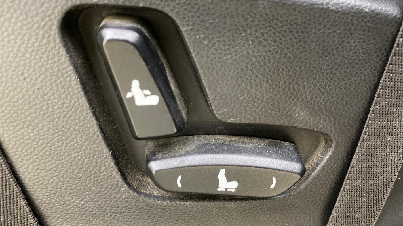 2019 MG HECTOR SHARP 2.0 DIESEL, Diesel, Manual, 94,415 km, Driver Side Adjustment Panel
