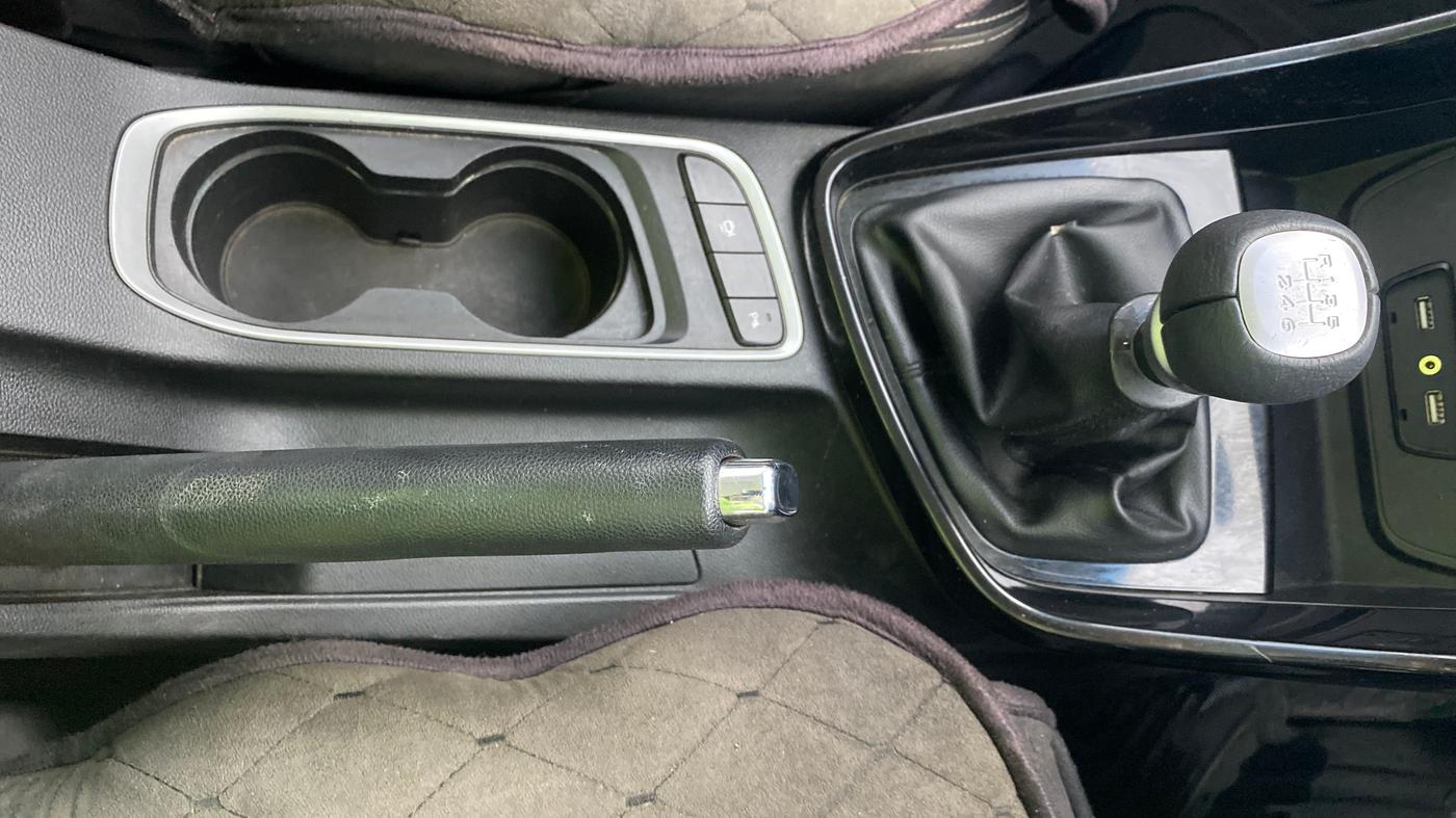 2019 MG HECTOR SHARP 2.0 DIESEL, Diesel, Manual, 94,415 km, Gear Lever