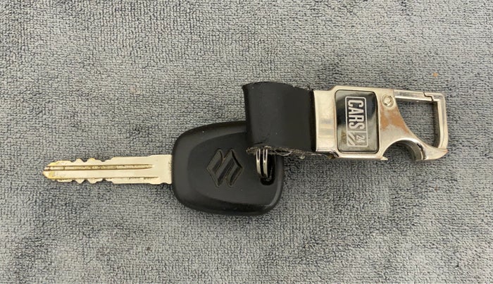 2018 Maruti Alto 800 LXI, Petrol, Manual, 9,332 km, Key Close Up