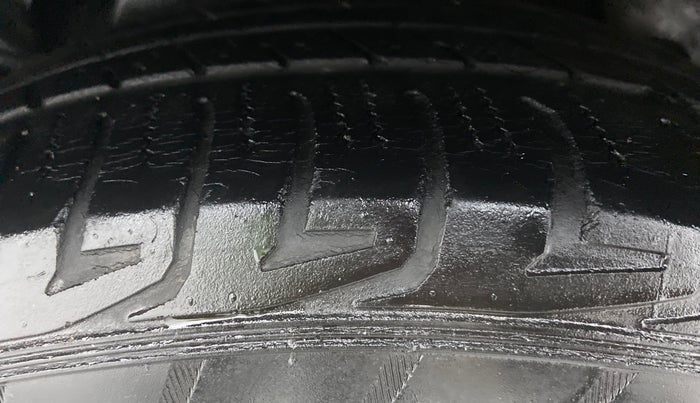 2015 Hyundai New Elantra 1.6 SX AT, Diesel, Automatic, 69,042 km, Left Rear Tyre Tread
