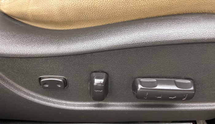 2015 Hyundai New Elantra 1.6 SX AT, Diesel, Automatic, 69,042 km, Driver Side Adjustment Panel
