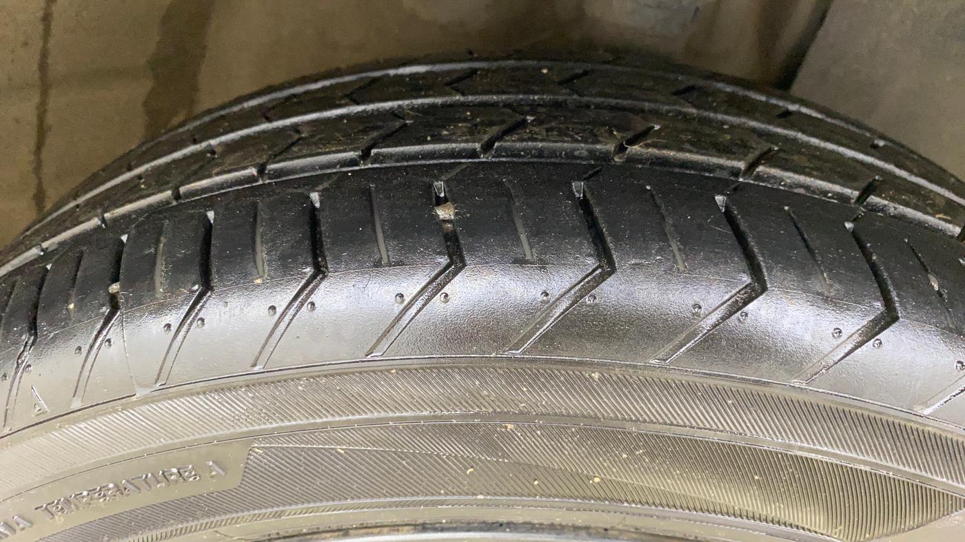 2025 Maruti Celerio ZXI PLUS AGS, Petrol, Automatic, 4,027 km, Right Front Tyre Tread